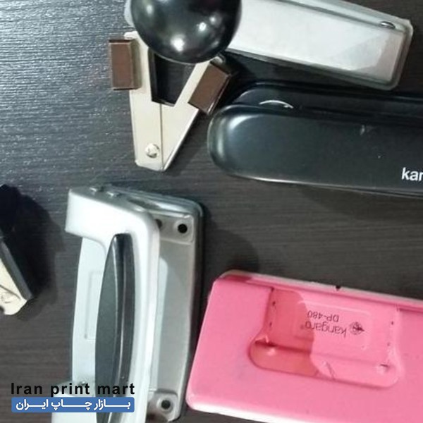 فروش دستگاه منگنه و پانچ و سوزن کش