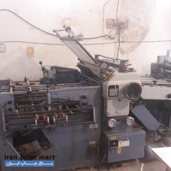 دستگاه تا کن صحافی