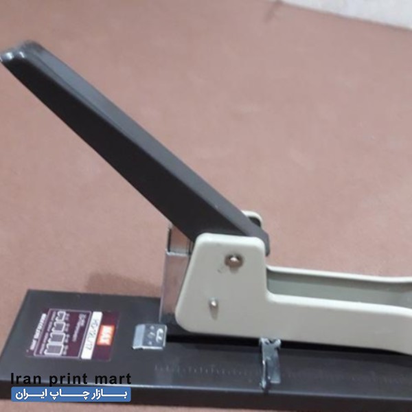 فروش 2 عدد منگنه بزرگ مارک مکس و کانگرو