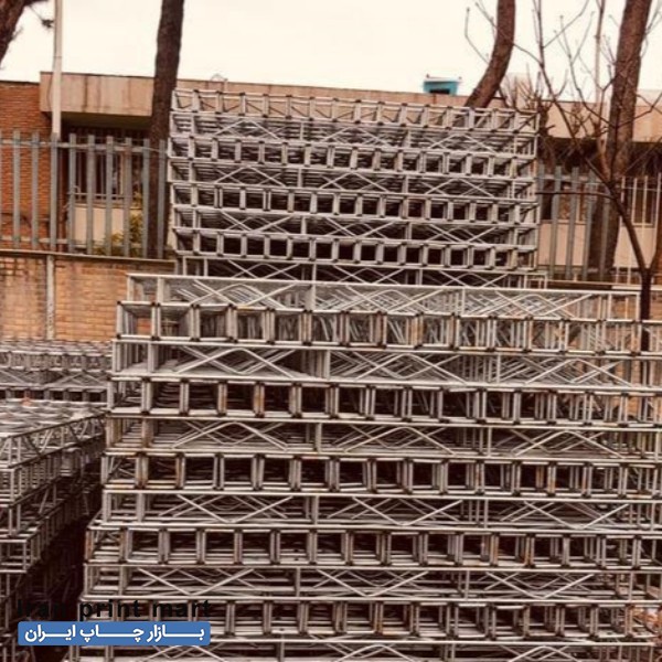 اسپیس در حد نو و لوازم نمایشگاهی تهران