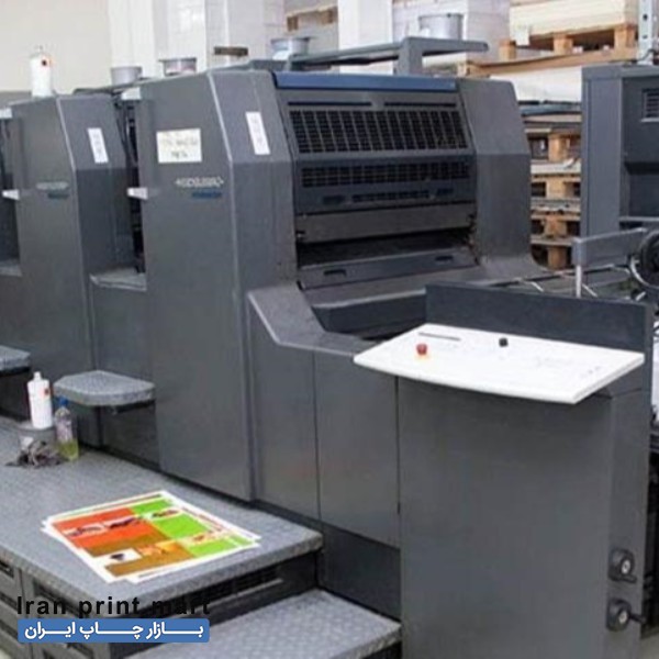 چاپ پرینت پلات لمینت بنر فلکس کارت تراکت صحافی تهران