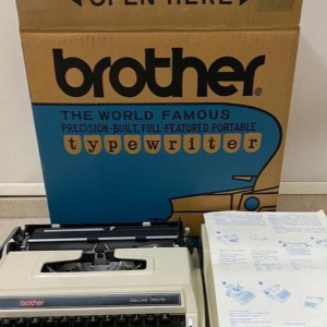 فروش دستگاه تایپ برادر آکبند واقعی کلکسیونی  تهران