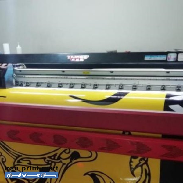 خدمات  چاپ بنر فلکس مش استیکر پلات و لمینت و... تهران
