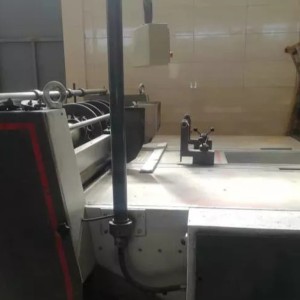 سه عدد دستگاه کارتن سازی