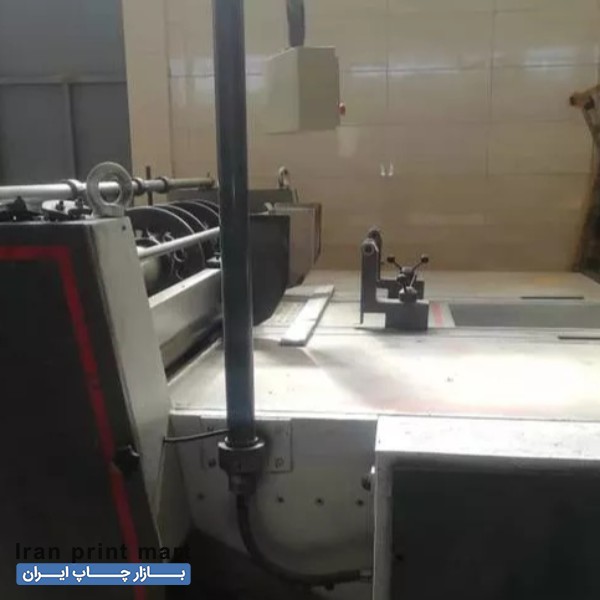 سه عدد دستگاه کارتن سازی