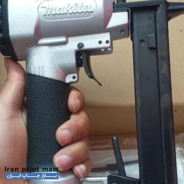 منگنه کوب بادی