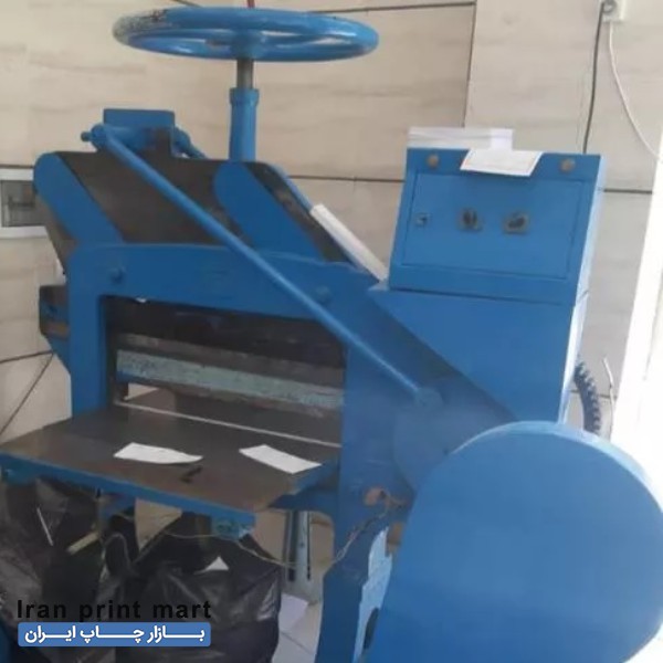 دستگاه برش کاغذ
