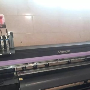 دستگاه چاپ و برش پوستر