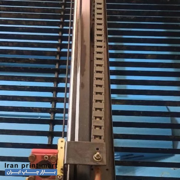 دستگاه برش لیزر CO2