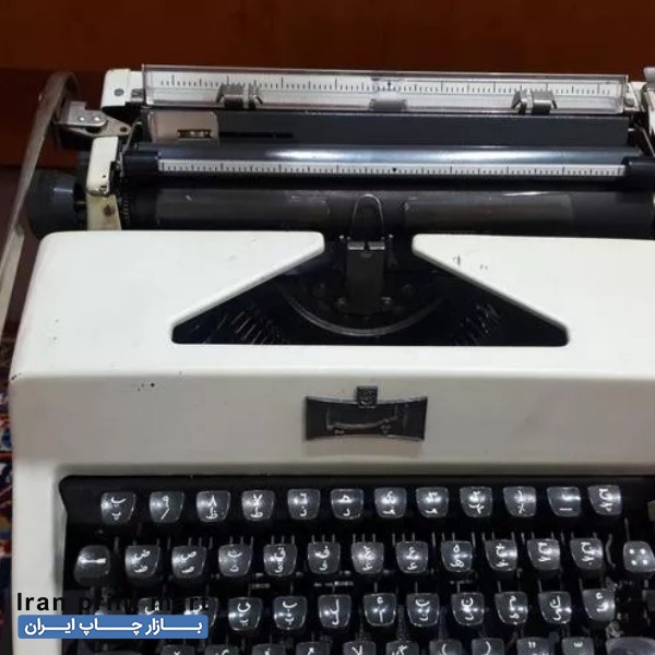 دستگاه تایپ دستی