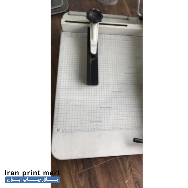 دستگاه برش کاغذ دستی