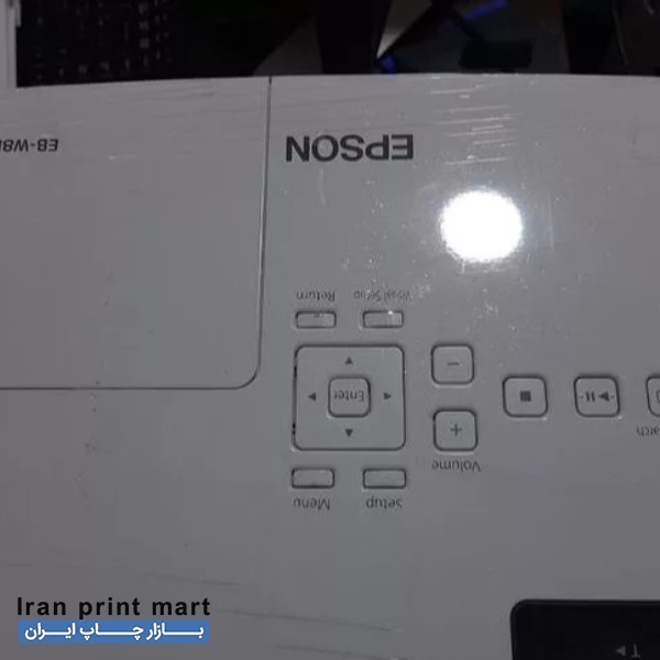 دستگاه ویدئو پروژکتور