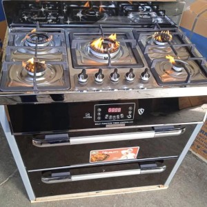 استخدام حسابدار و مدیر فروش تبریز