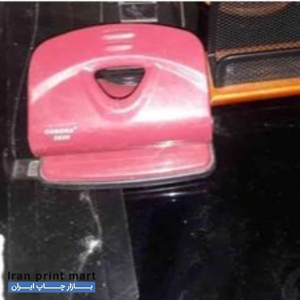 پانچ کاغذ و منگنه تهران