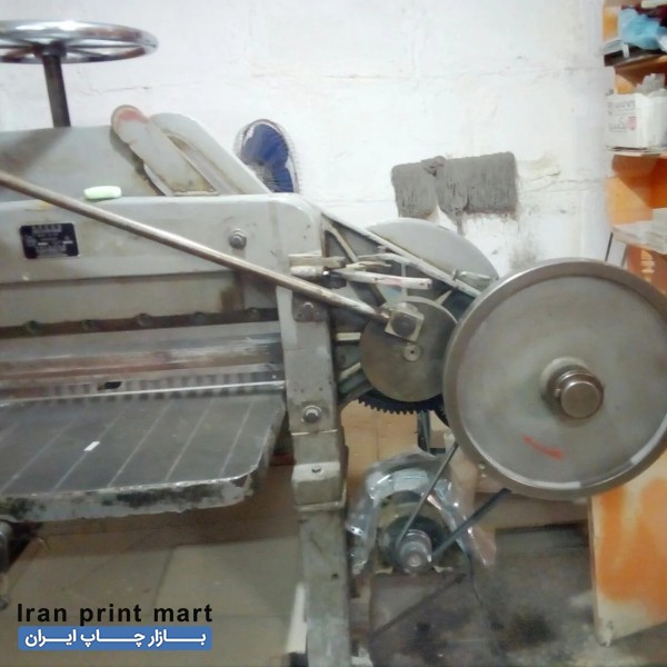 دستگاه برش صنعتی کاغذ اصفهان