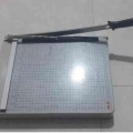 کاتر دستی کاغذ سنندج