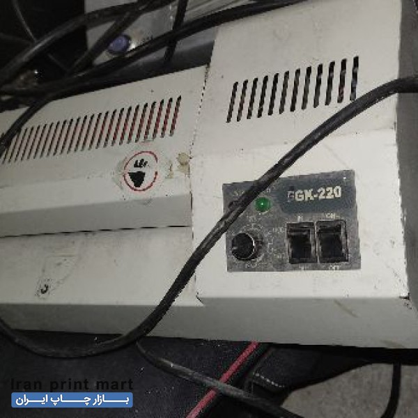 دستگاه لمینیت رومیزی خوی