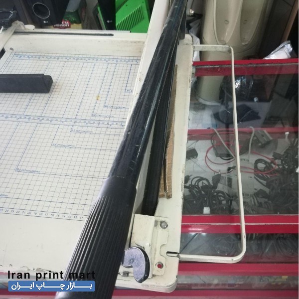 کاتر بزرگ کاغذ تهران