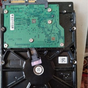 هارد اینترنال seagate 320gb اهواز