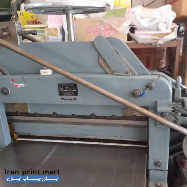 برش چینی و ملخی چک