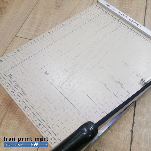 کاتر کاغذ دستی