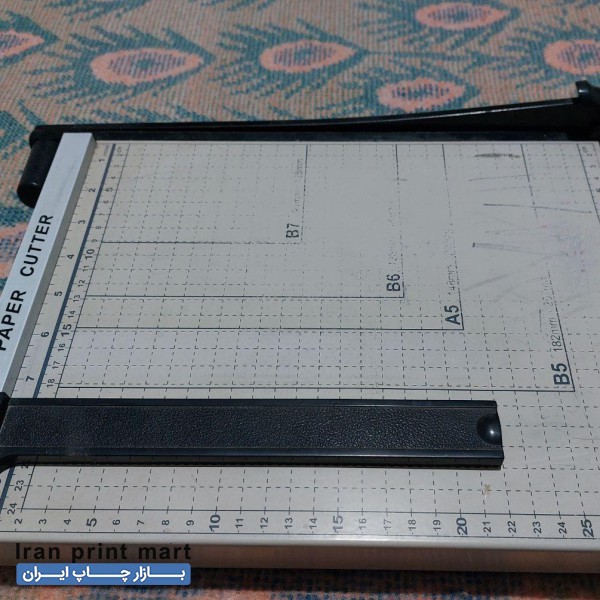 برش دهنده کاغذ