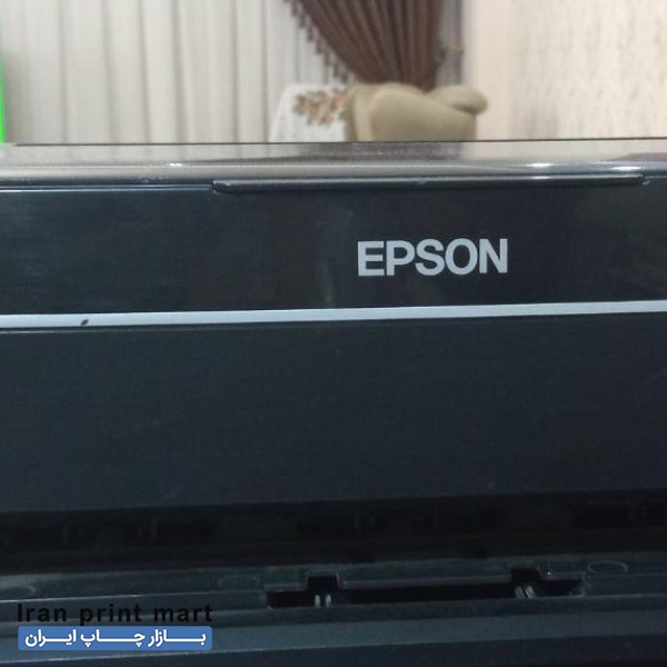 پرینتر اپسون است ۲۲ جوهر افشان.  epson s22