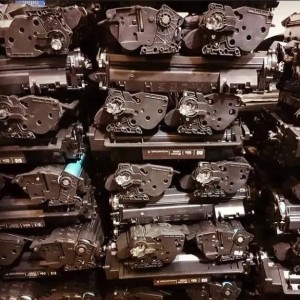 شارژ کارتریج رنگی و سیاه و سفید در محل