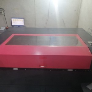 دستگاه برش لیزر یومینگ