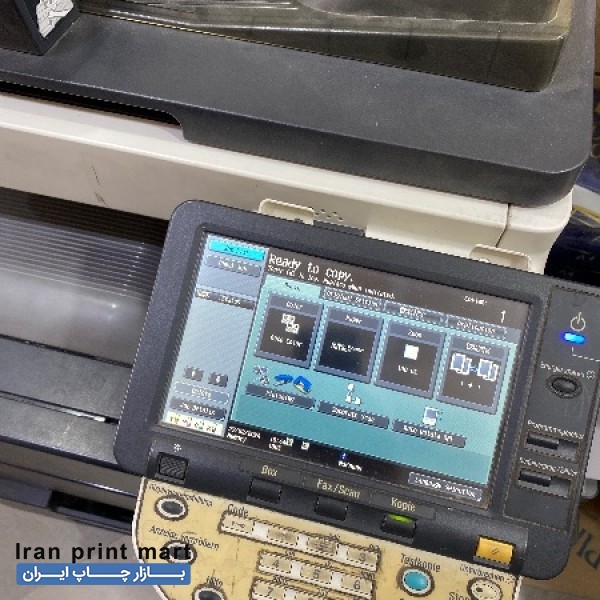 برد کونیکا 652 رنگی