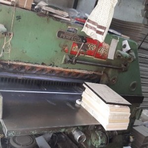 دستگاه برش کاغذ