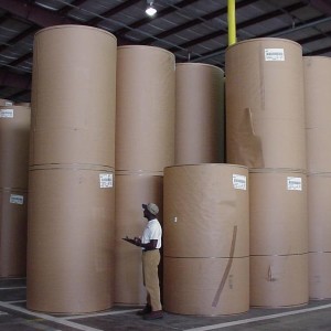 85 درصد کاغذهای موجود در بازار متعلق به کاغذهای وارداتی