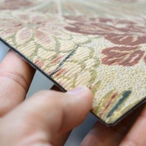 چاپ بافت و برجستگی انواع پارچه روی کاغذ