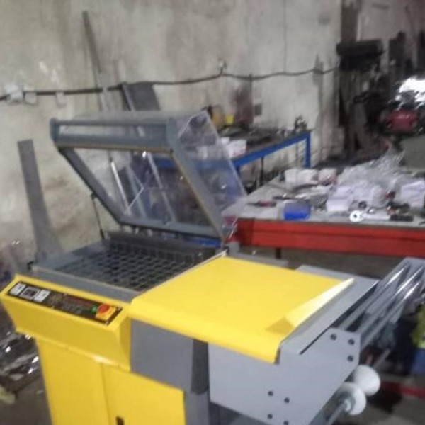 فروش دستگاه شیرینگ پک دستی تبریز