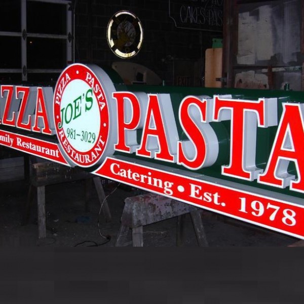 ساخت تابلو، چاپ بنر، چلتیوم، استیکر، کارت ویزیت، تراکت