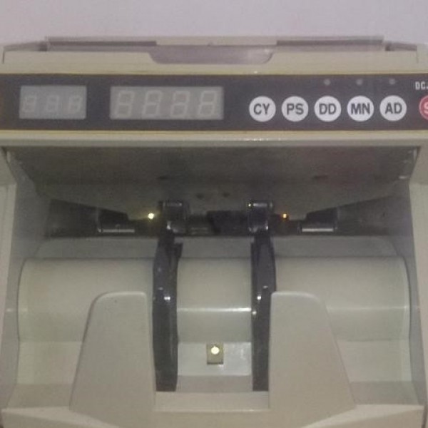 فروش دستگاه اسکناس شمار ( پول شمار ) yinli ( ینلی ) اصفهان