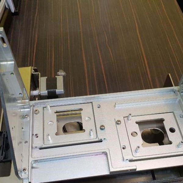 فروش دستگاه چاپ بنر اکوسالونت سابلیمیشن خدمات قطعات اصفهان