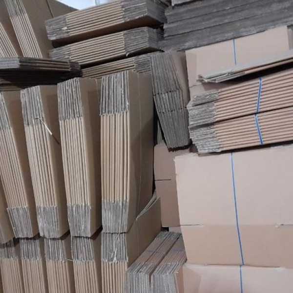 خدمات جعبه و کارتن سازی بهنام تهران