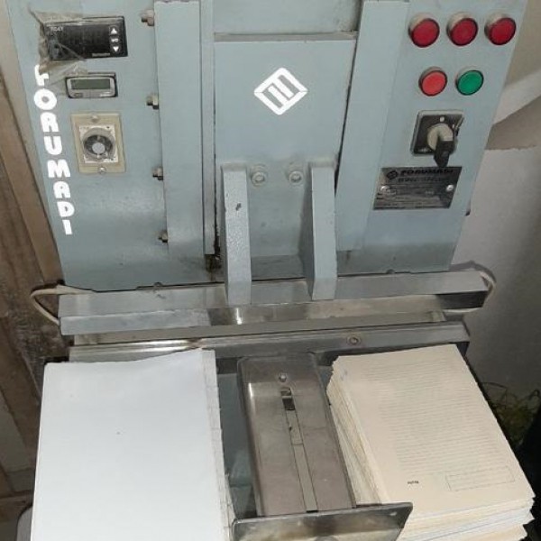 فروش دستگاه ترتیب کن صحافی پلی گراف۲۴ چسب گرم پنج خونه تهران