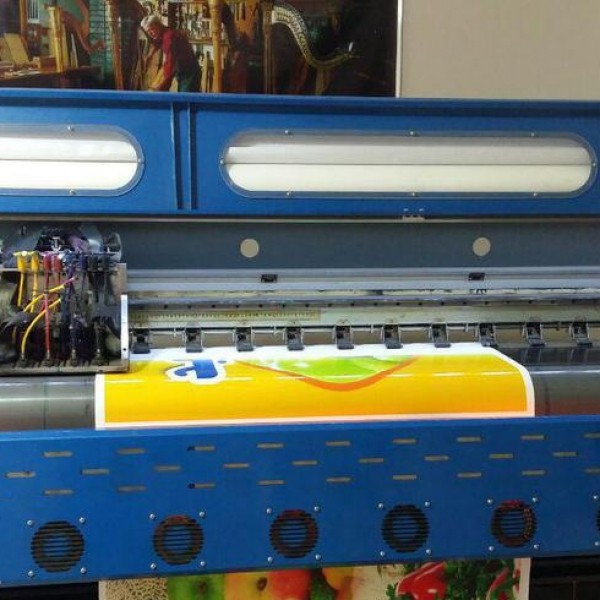 چاپ بنر، استیکر، کارت ویزیت، تراکت و... . نصب بنر