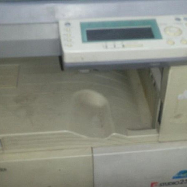 فروش فتوکپی سیاه سفید توشیبا استودیو مشهد