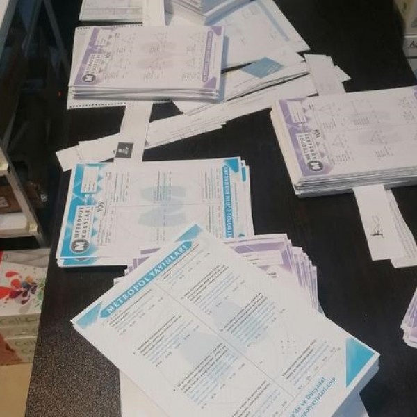 خدمات چاپ دیجیتال صحافی کپی پرینت رنگی تبریز