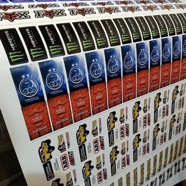 خدمات چاپ استیکر،برچسب،لیبل،مش تهران