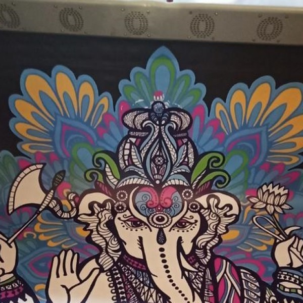 خدمات تابلو چلنیوم و نئون چاپ ،بنر ،استیکر،مش،فلکس مشهد