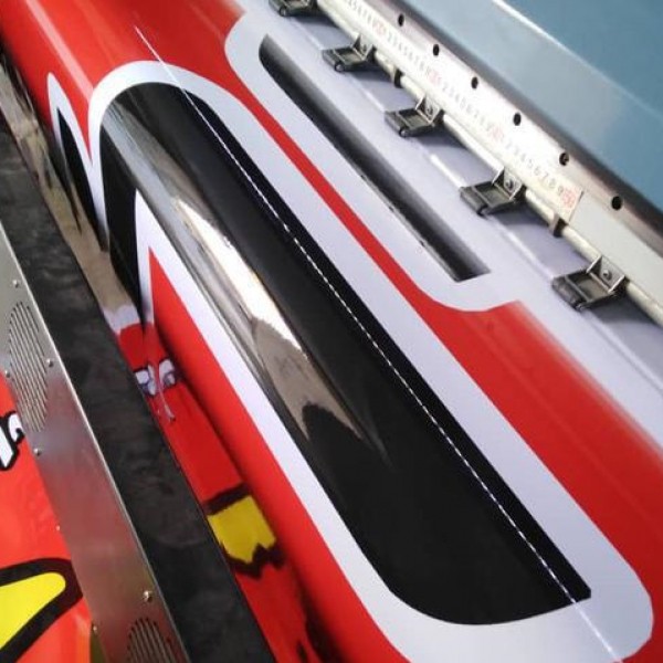 خدمات چاپ بنر فلکس استیکر شبانه روزی شیراز