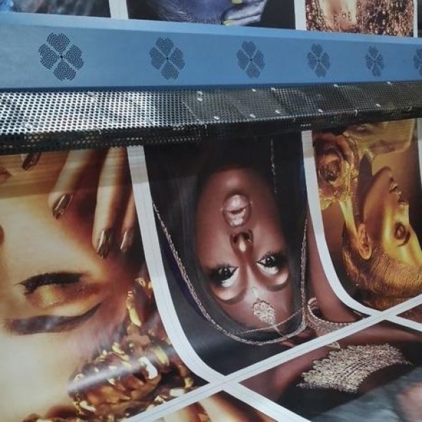 خدمات چاپ بنر/فلکس/مش/استیکر/ترحیم تهران