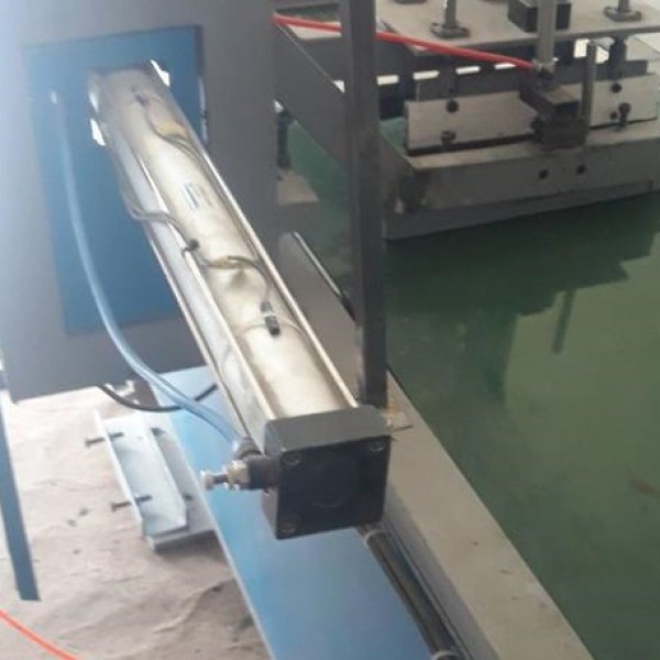 فروش دستگاه چاپ سیلک نقاله ای در حد آک تبریز