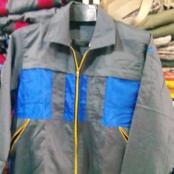 خدمات چاپ انواع لباس کار .تولید و چاپ مشهد