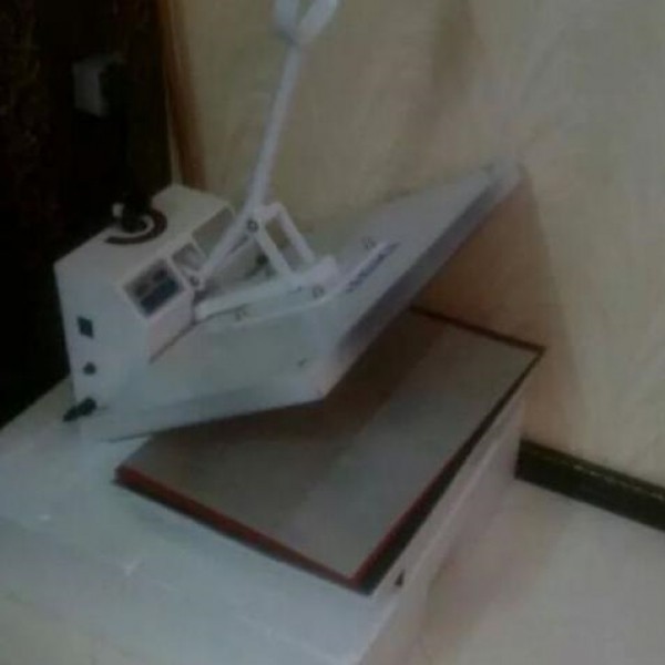 فروش دستگاه چاپ سابلیمیشن.در حد نو تهران