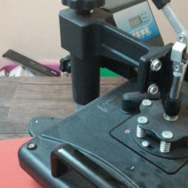 فروش دستگاه سابلیمیشن و پیکسل زن مشهد